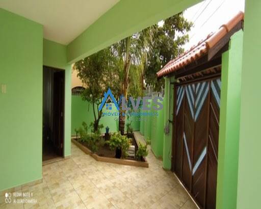 Casa, 3 quartos, 179 m² - Foto 1