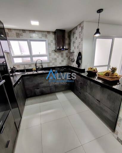 Sobrado, 3 quartos, 270 m² - Foto 38