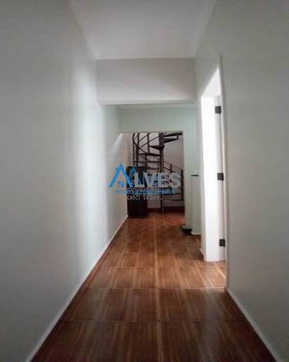 Casa, 4 quartos, 225 m² - Foto 29