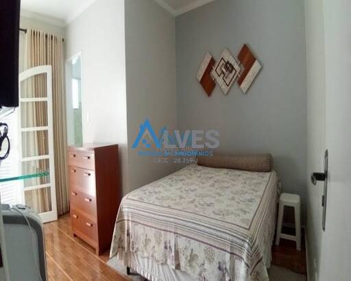 Casa, 4 quartos, 225 m² - Foto 30