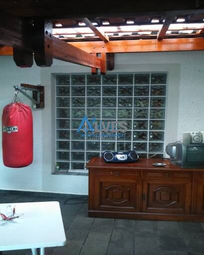 Casa, 3 quartos, 300 m² - Foto 15
