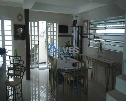 Casa, 3 quartos, 300 m² - Foto 14