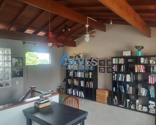 Casa, 3 quartos, 242 m² - Foto 6