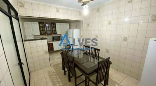 Casa, 3 quartos, 300 m² - Foto 9