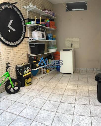Casa, 3 quartos, 220 m² - Foto 4