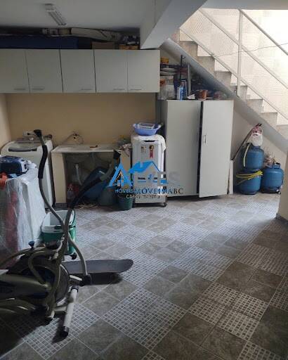 Casa, 3 quartos, 240 m² - Foto 9