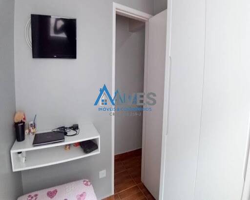 Casa, 4 quartos, 225 m² - Foto 6
