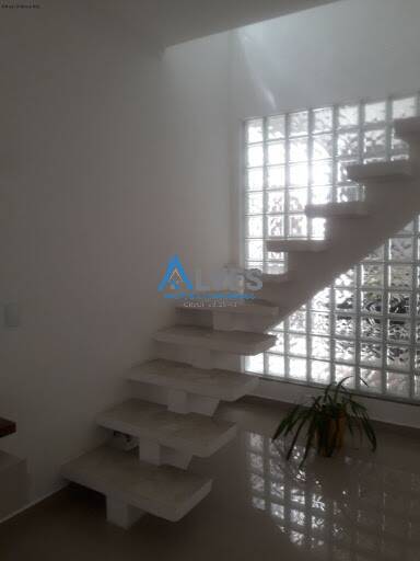 Casa, 3 quartos, 220 m² - Foto 9