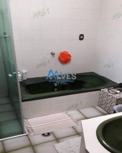 Casa, 4 quartos, 250 m² - Foto 14