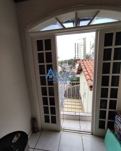 Casa, 4 quartos, 162 m² - Foto 2