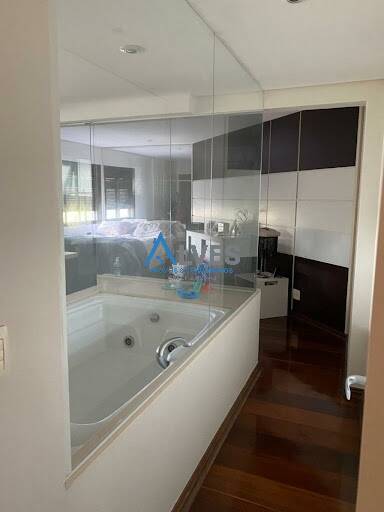 Apartamento, 3 quartos, 209 m² - Foto 2