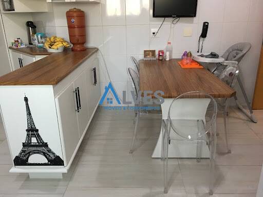 Apartamento, 4 quartos, 188 m² - Foto 2