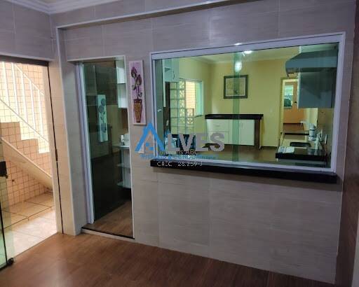 Casa, 3 quartos, 203 m² - Foto 13