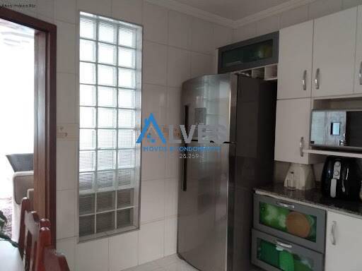 Casa, 3 quartos, 183 m² - Foto 2